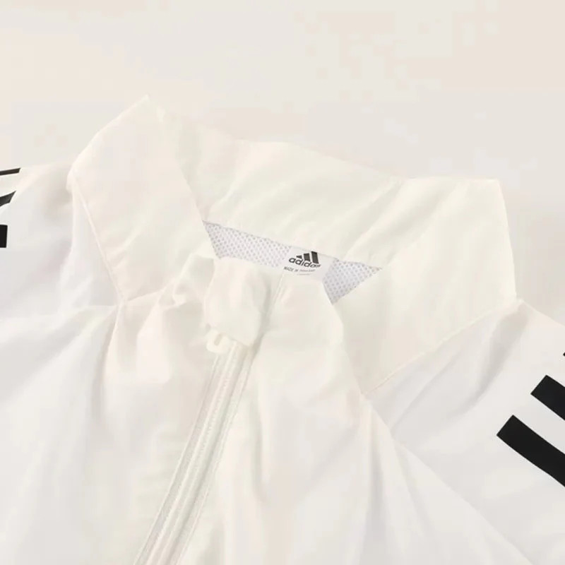 Manchester United Windbreaker Jacket 2025/26 - White