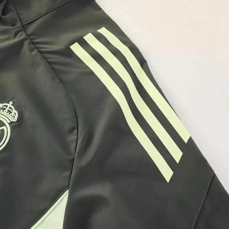 Real Madrid Windbreaker Jacket 2025/26 - Dark Green
