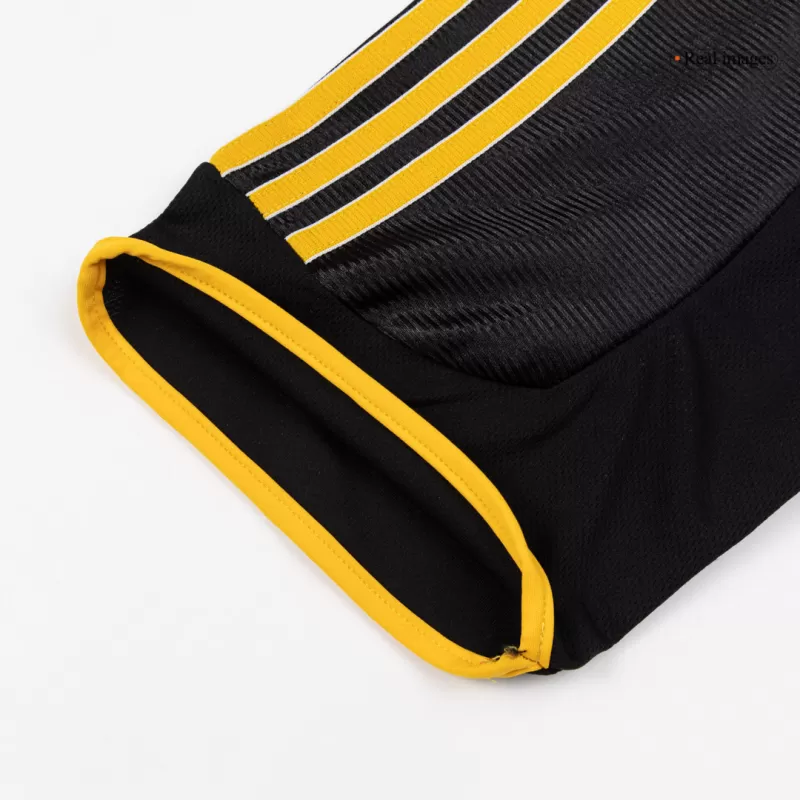 Retro Real Madrid Away Soccer Jersey 1999/01