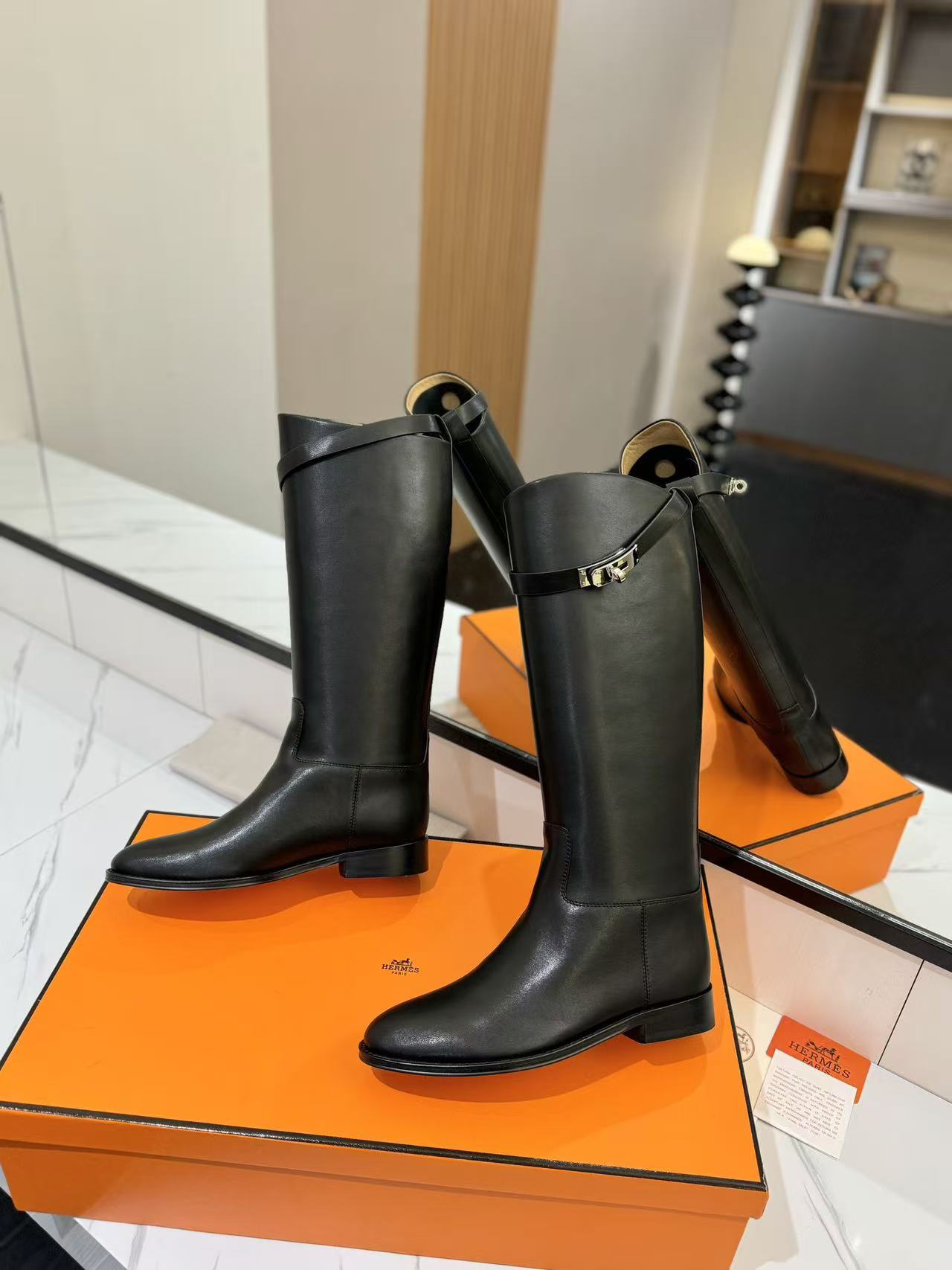 Hermès Jumping Kelly Buckle Boots - KAIROO