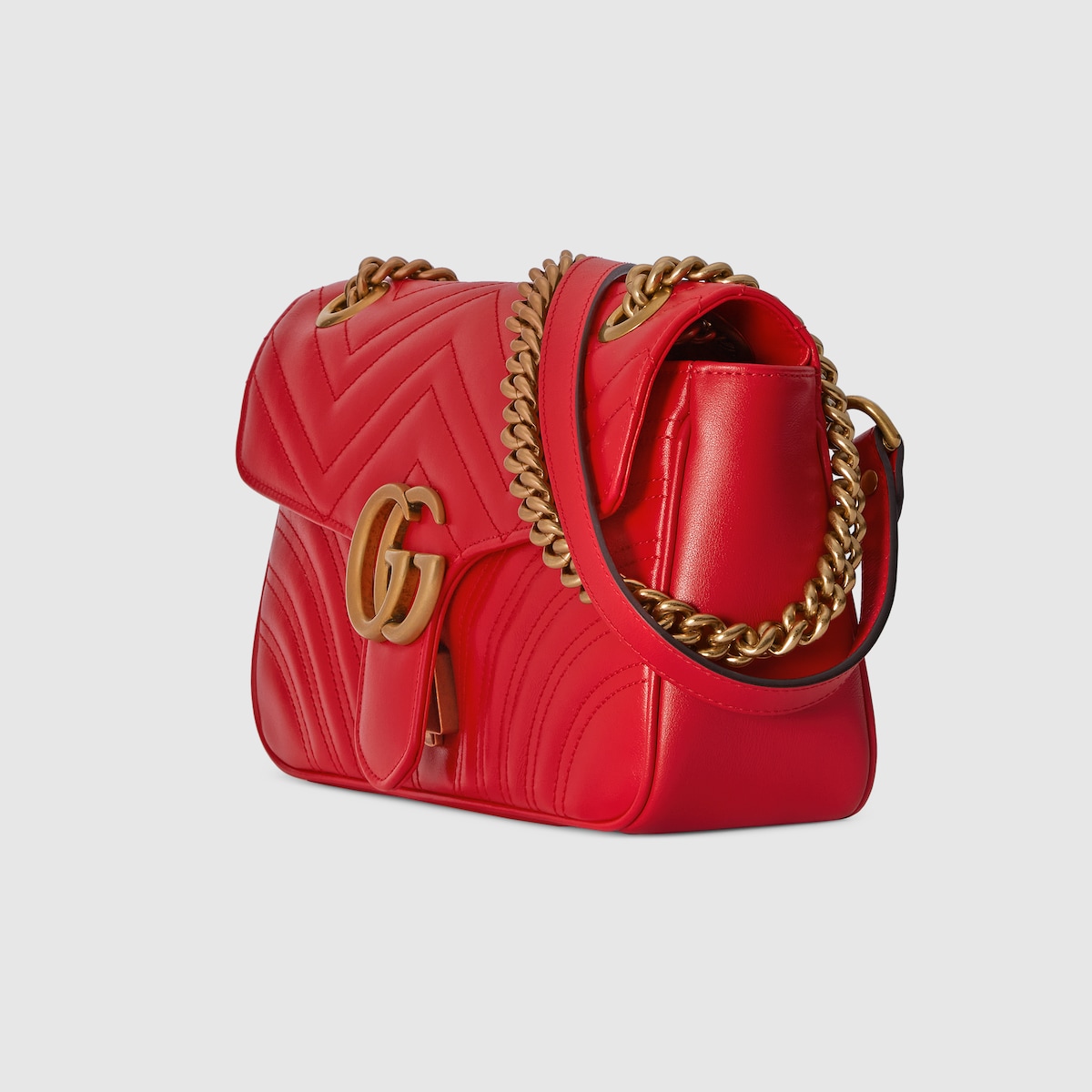GUCCI GG Matelassé Leather Bag Hardware Flap Shoulder Bag / Red - KAIROO