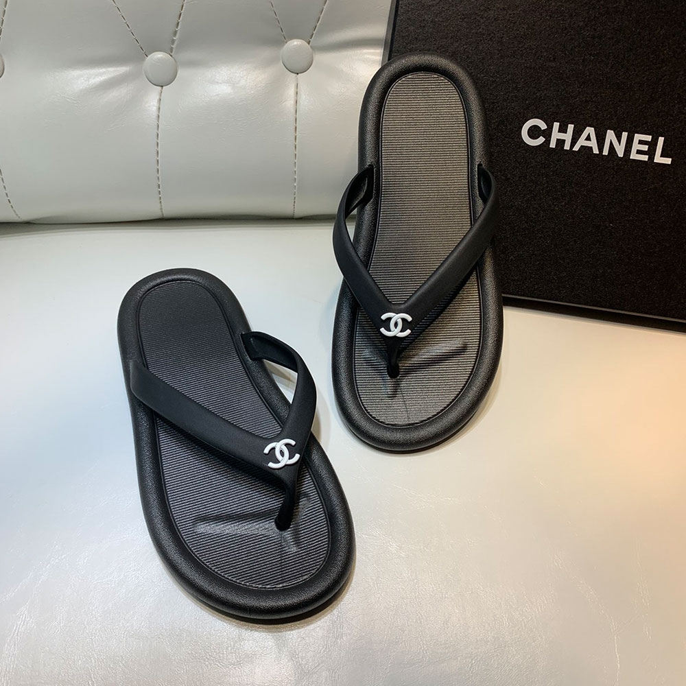 Chanel Platform Flip-Flops - KAIROO