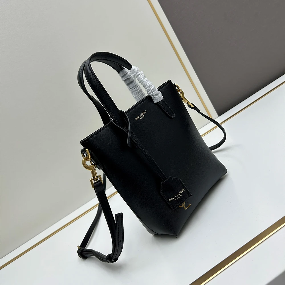 Saint Laurent Toy Tote Bag - KAIROO