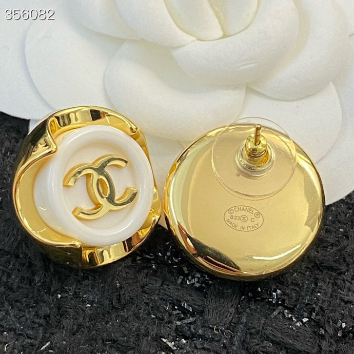 Chanel CC Button Stud Earrings (Gold & White) - KAIROO