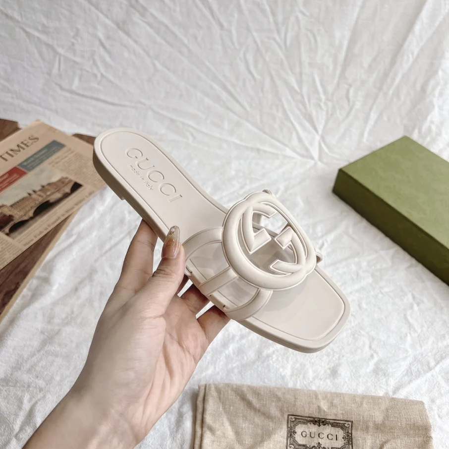 GUCCI Rubber Blondie TPU Slide Sandals - KAIROO