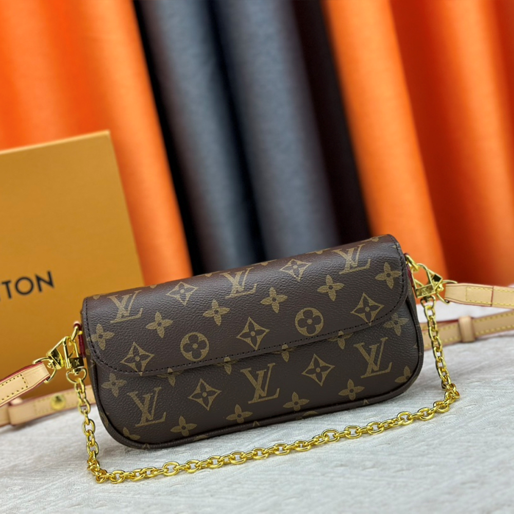 Louis Vuitton LV  Leather Baguette Shoulder Handbag M82210&M81911 - KAIROO