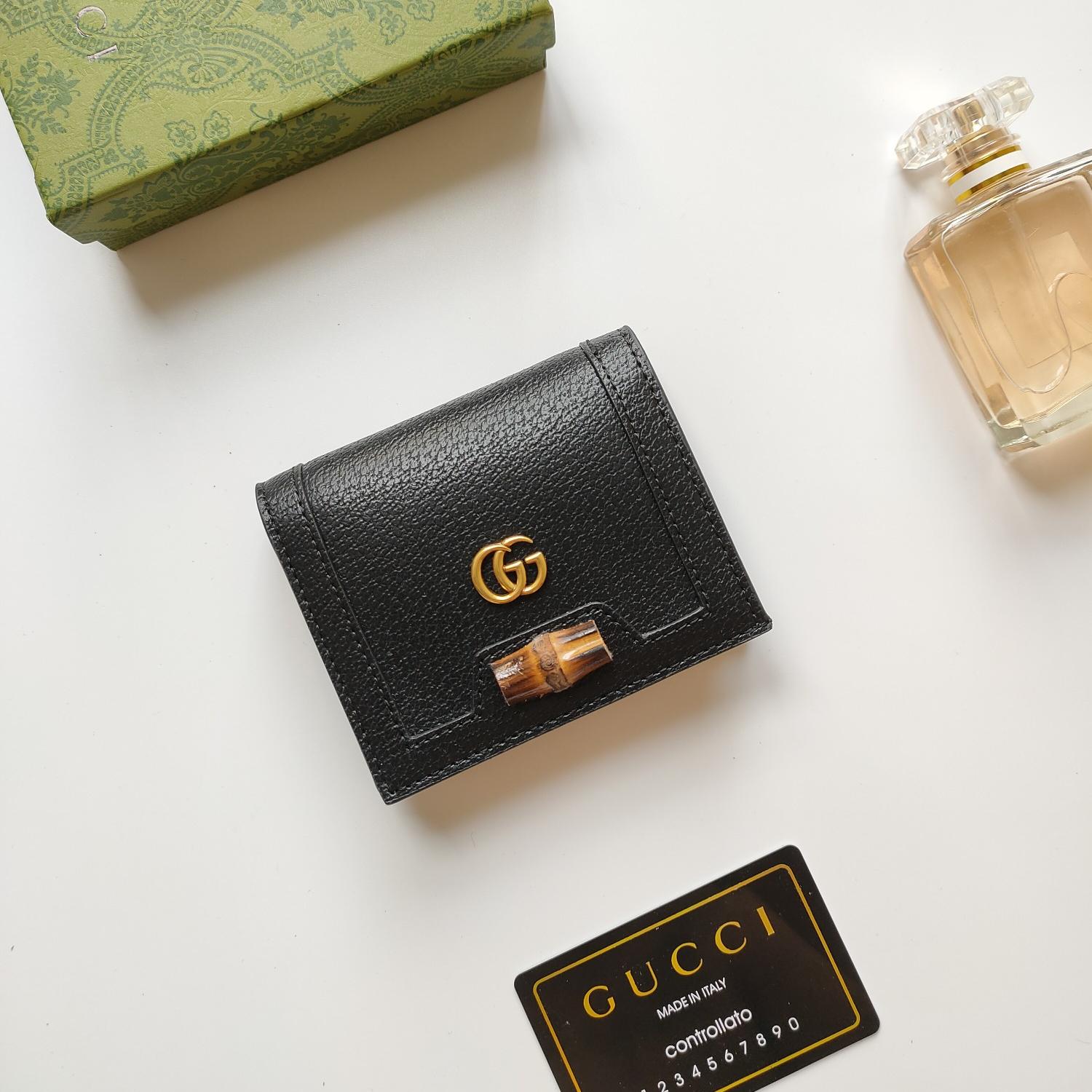 GUCCI Diana Bamboo Detail Bi-fold Short Wallet - KAIROO