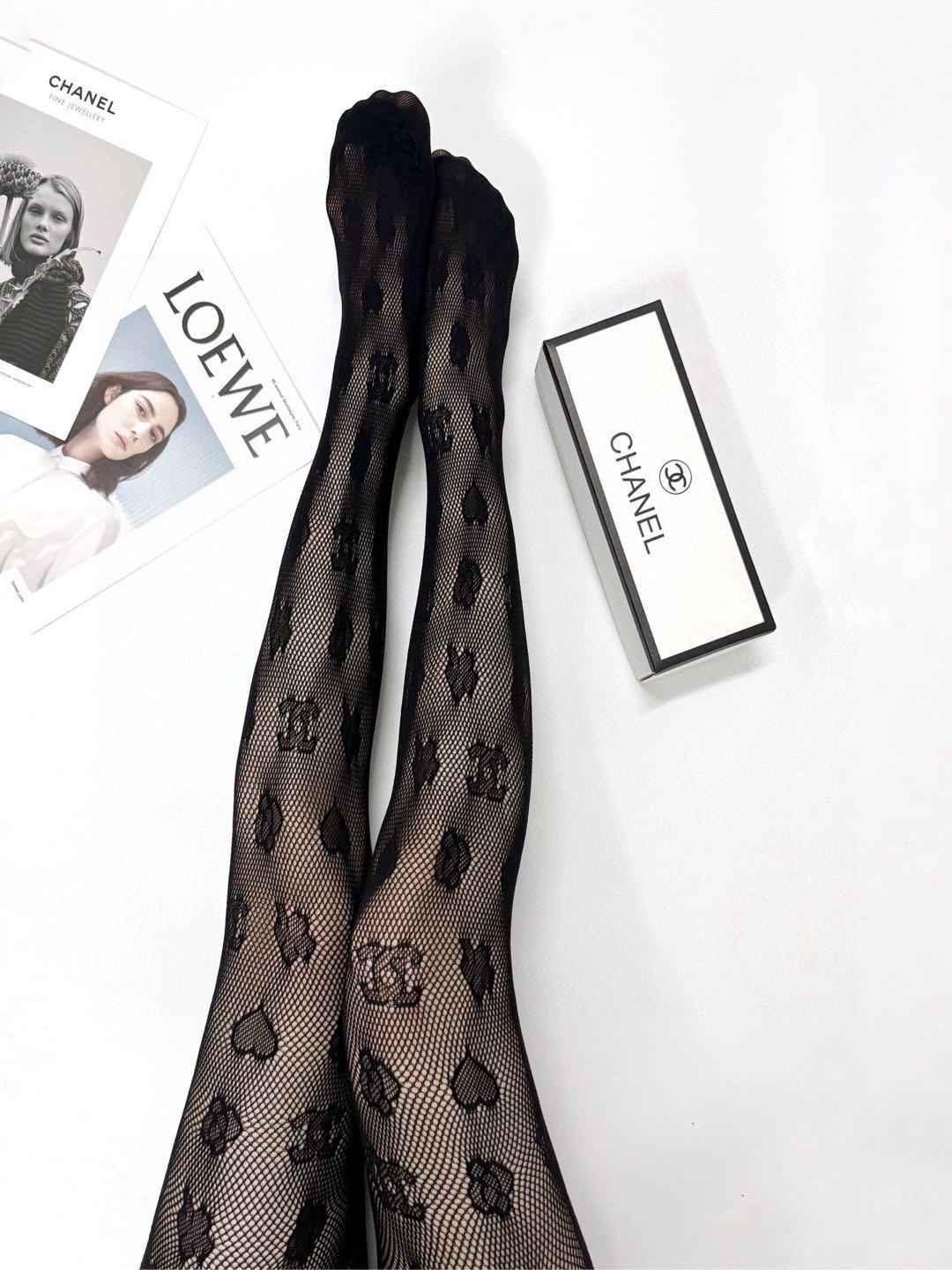 Chanel Stockings - KAIROO