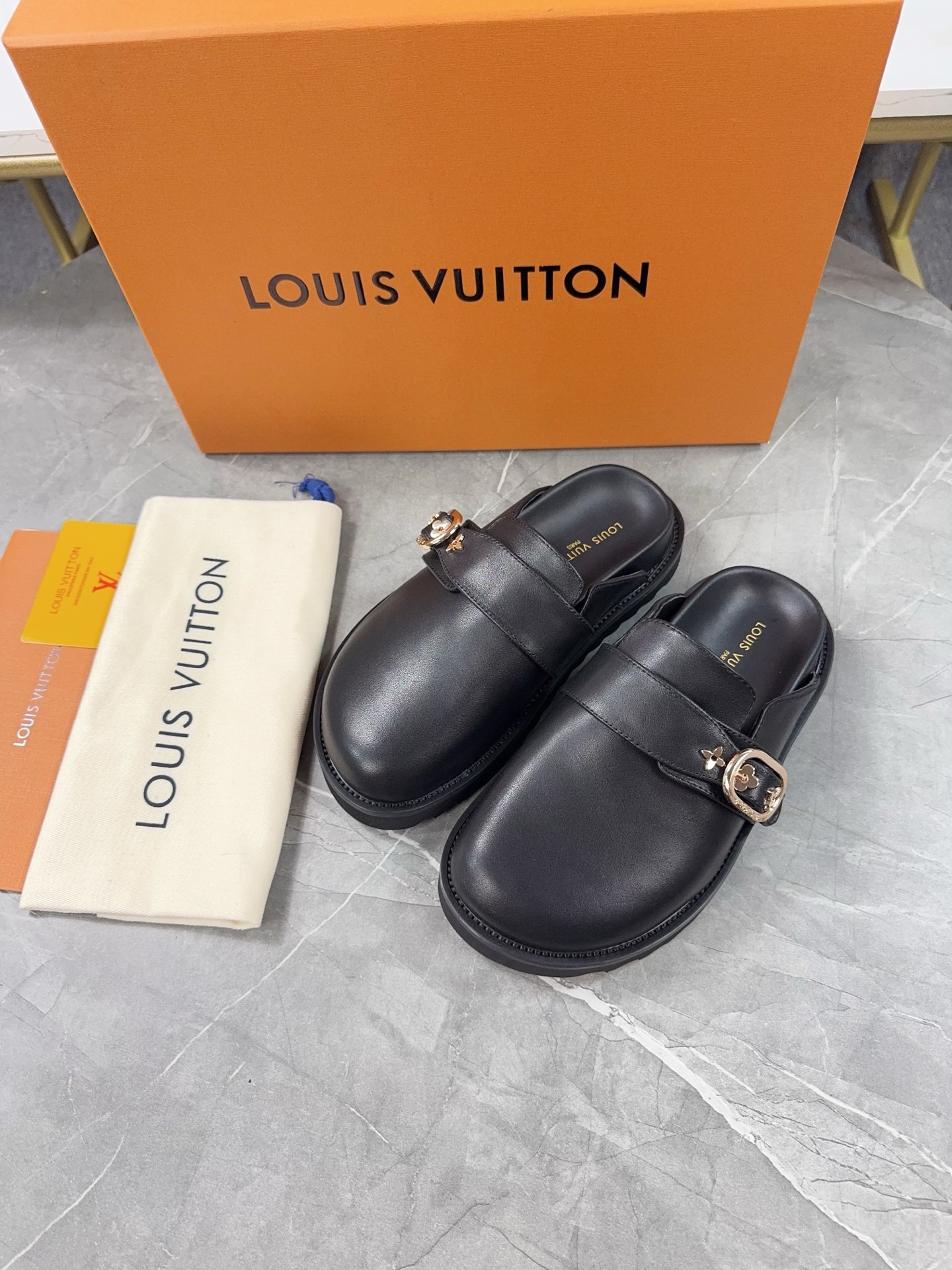 Louis Vuitton LV Cosy Flat Comfort Clog - KAIROO