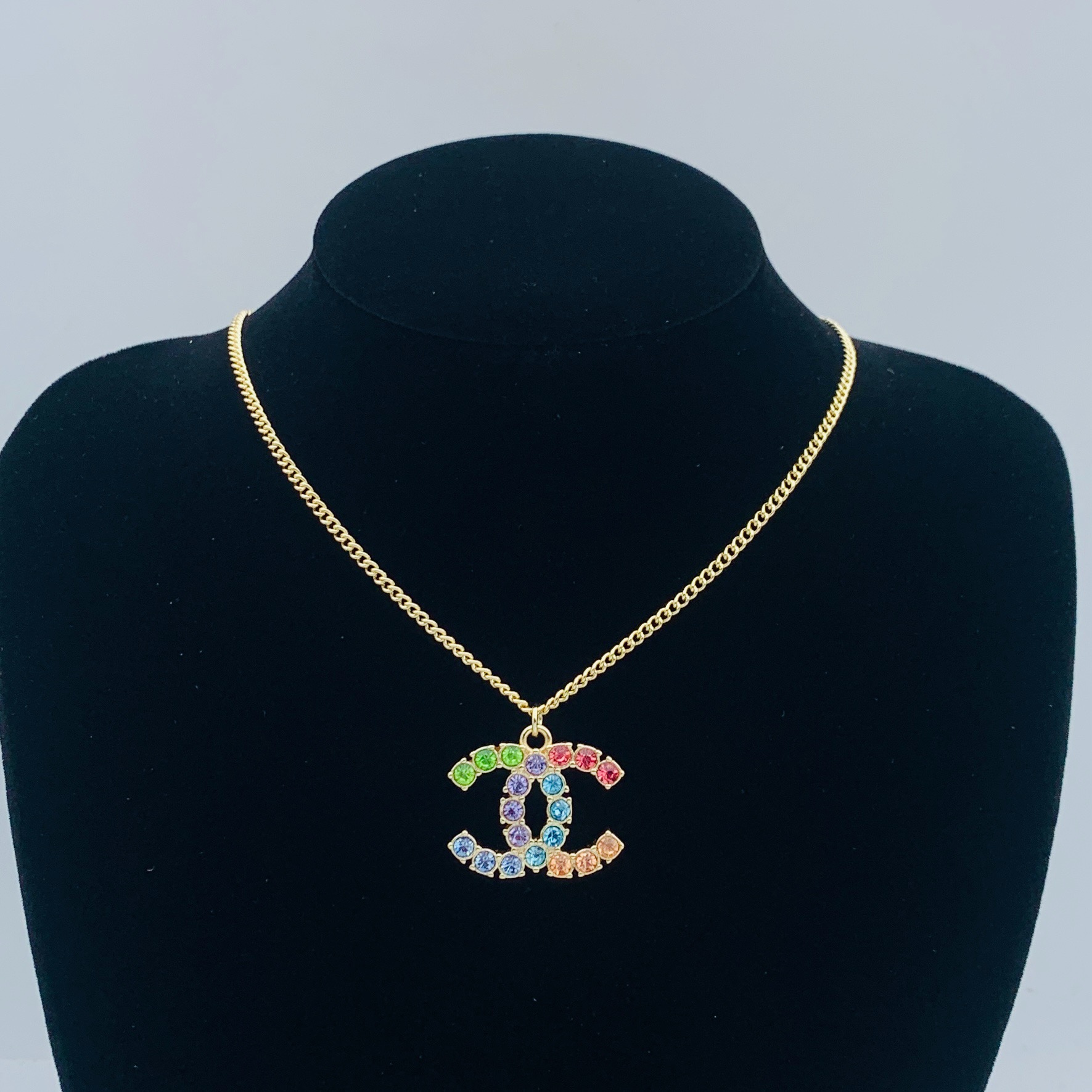 Chanel Pearl Necklaces - KAIROO