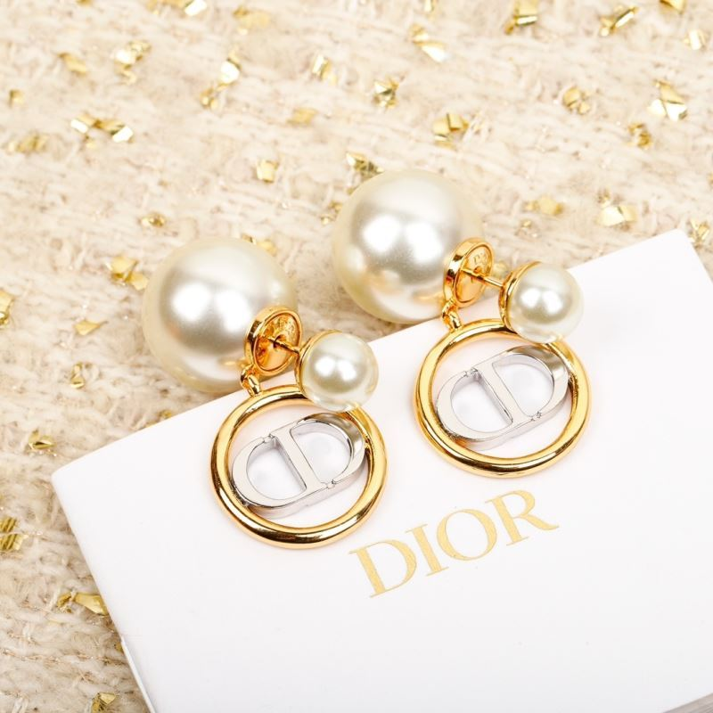 Dior Resin Pearl Two-tone CD Signature Hoop Pierced Earrings - KAIROO
