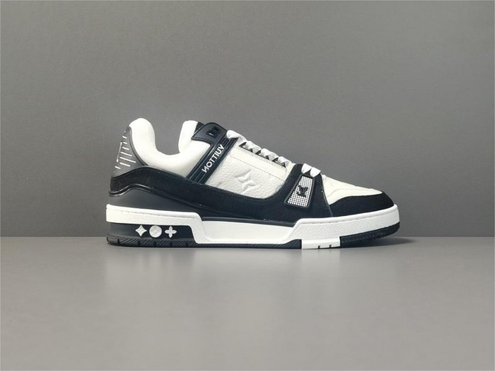 Louis Vuitton LV  Trainer Sneaker Black and White - KAIROO