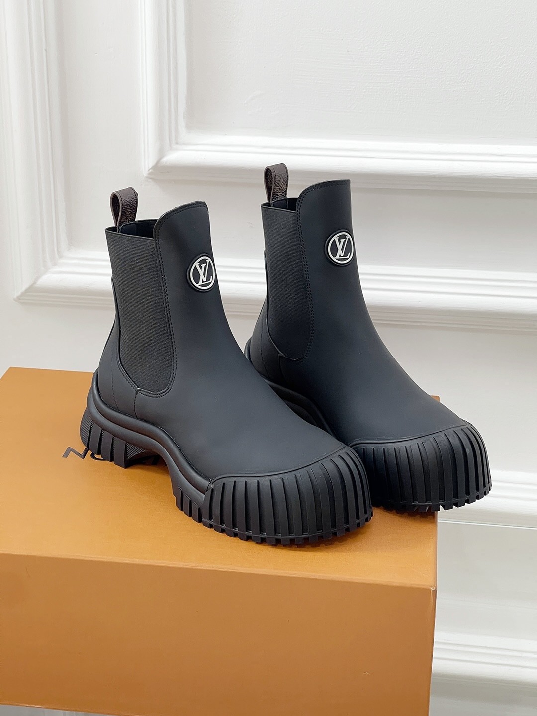 Louis Vuitton LV  Pill Ankle Boots - KAIROO