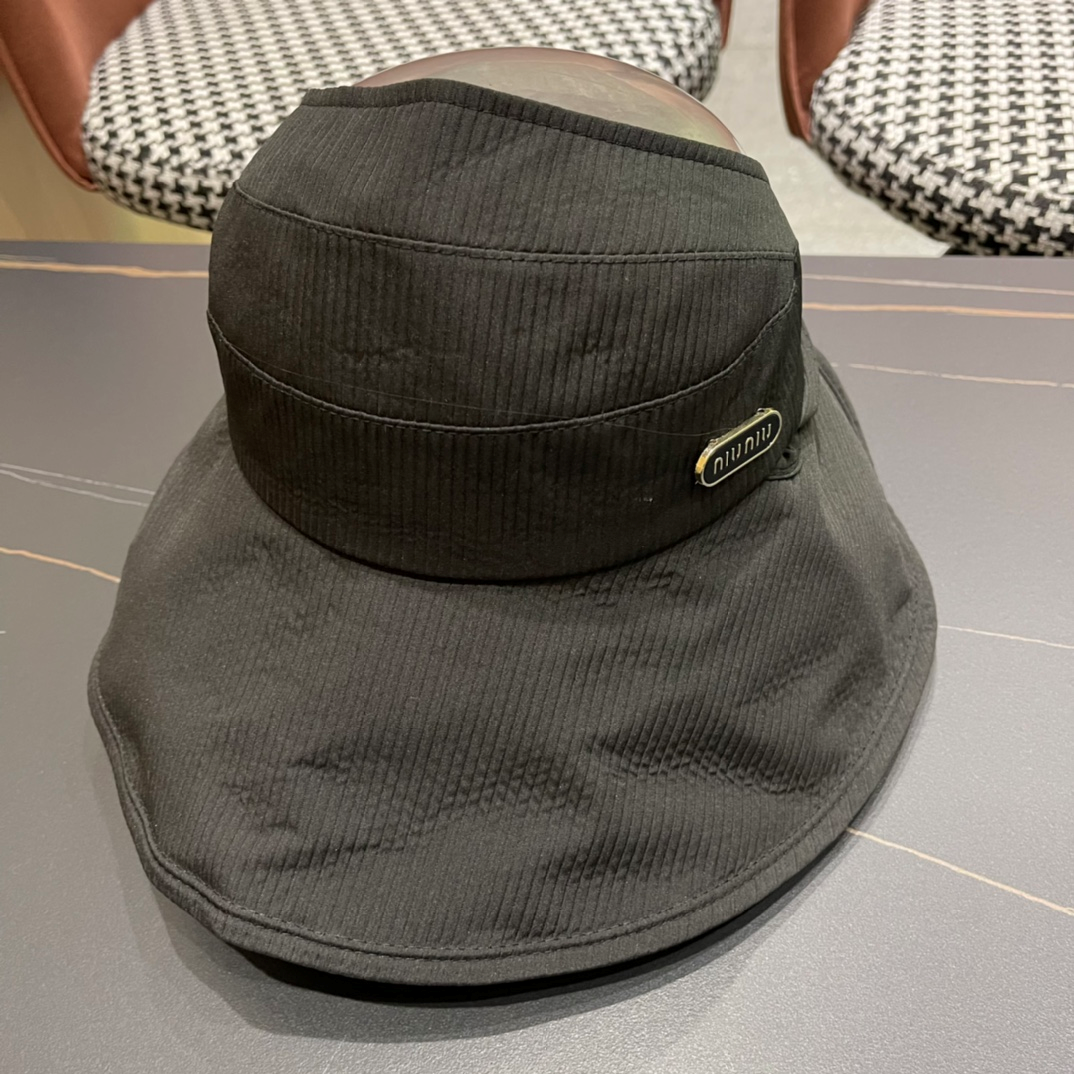 Miu Miu Metal Tag Open-Top Drawstring UV Protection Bucket Hat - KAIROO