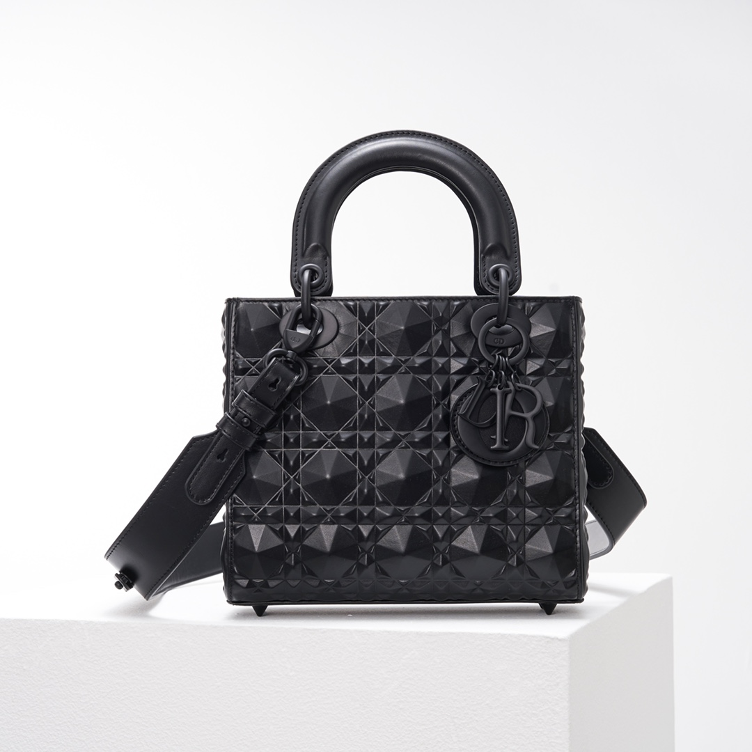 Dior Lady Dior Matte Black Diamond Pattern Bag - KAIROO