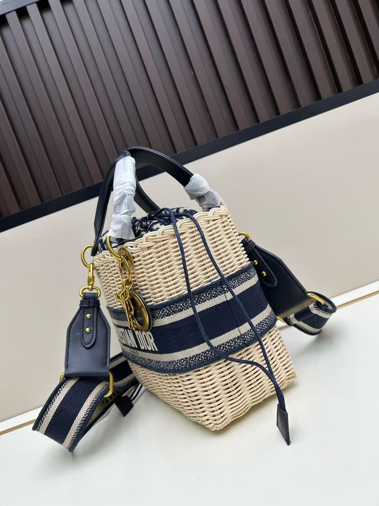 Dior Medium Lady Dior Oblique Wicker With Leather Top Handles Bag - KAIROO