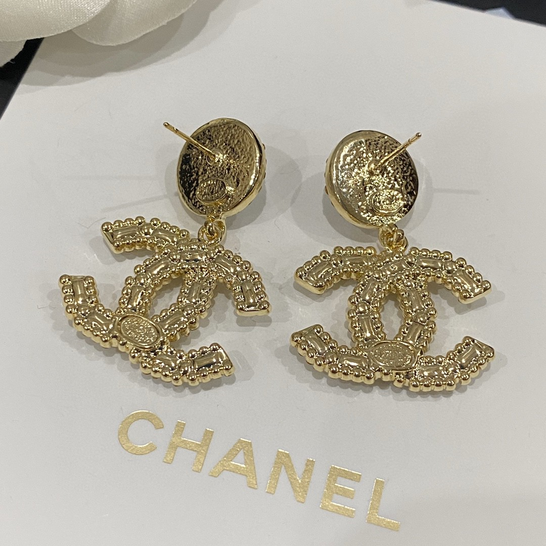 Chanel CC Pearl & Crystal Baguette Drop Earrings - KAIROO