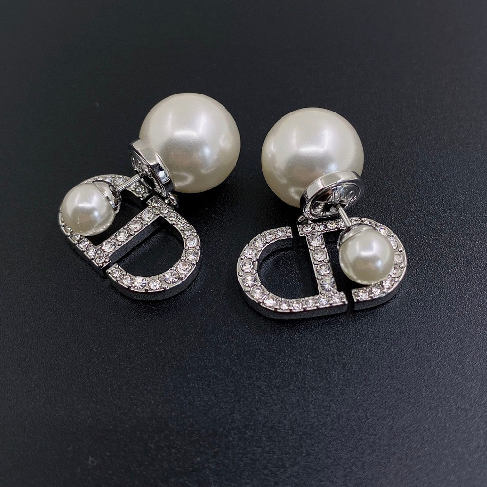 Dior Tribales Crystal Pavé CD Pearl Earrings - KAIROO