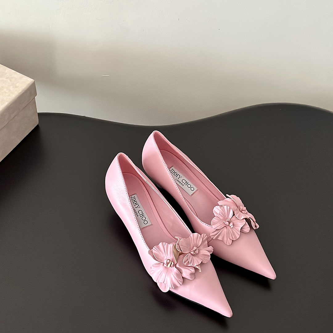 Jimmy Choo Amel 3D Flower Pumps - KAIROO