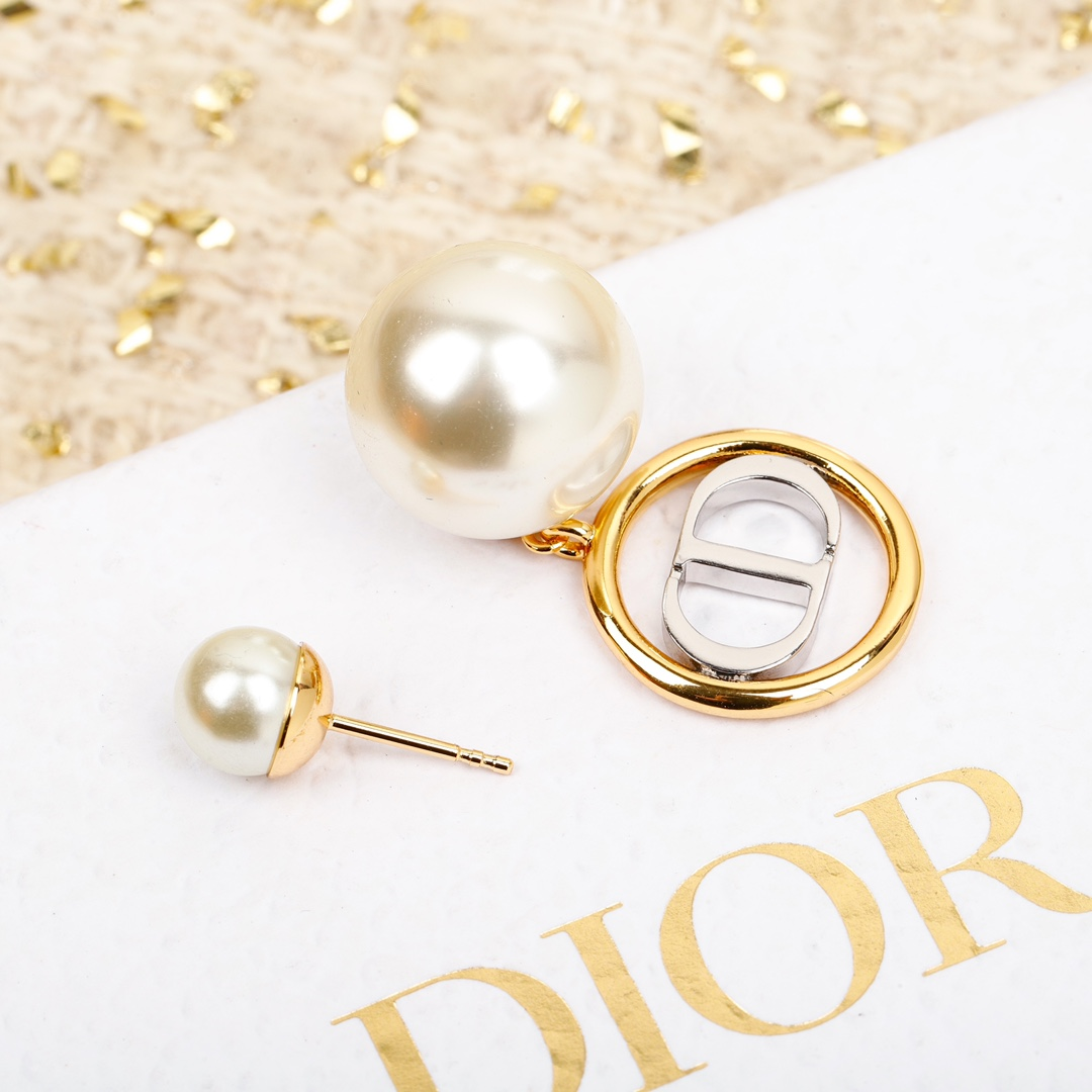 Dior Resin Pearl Two-tone CD Signature Hoop Pierced Earrings - KAIROO