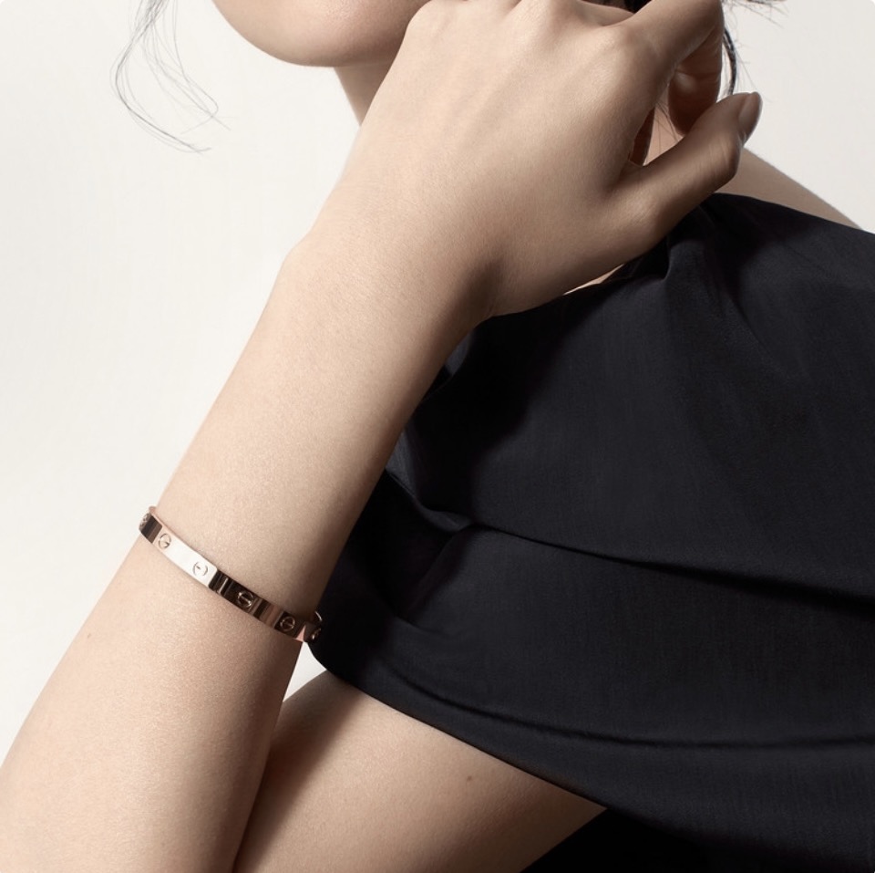 Cartier LOVE Bracelet - KAIROO