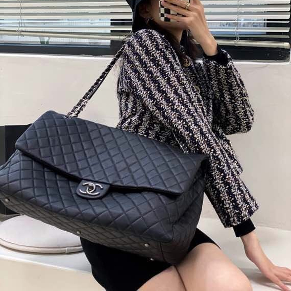 Chanel 45cm Maxi Black Caviar Leather Quilted Flap Bag - KAIROO