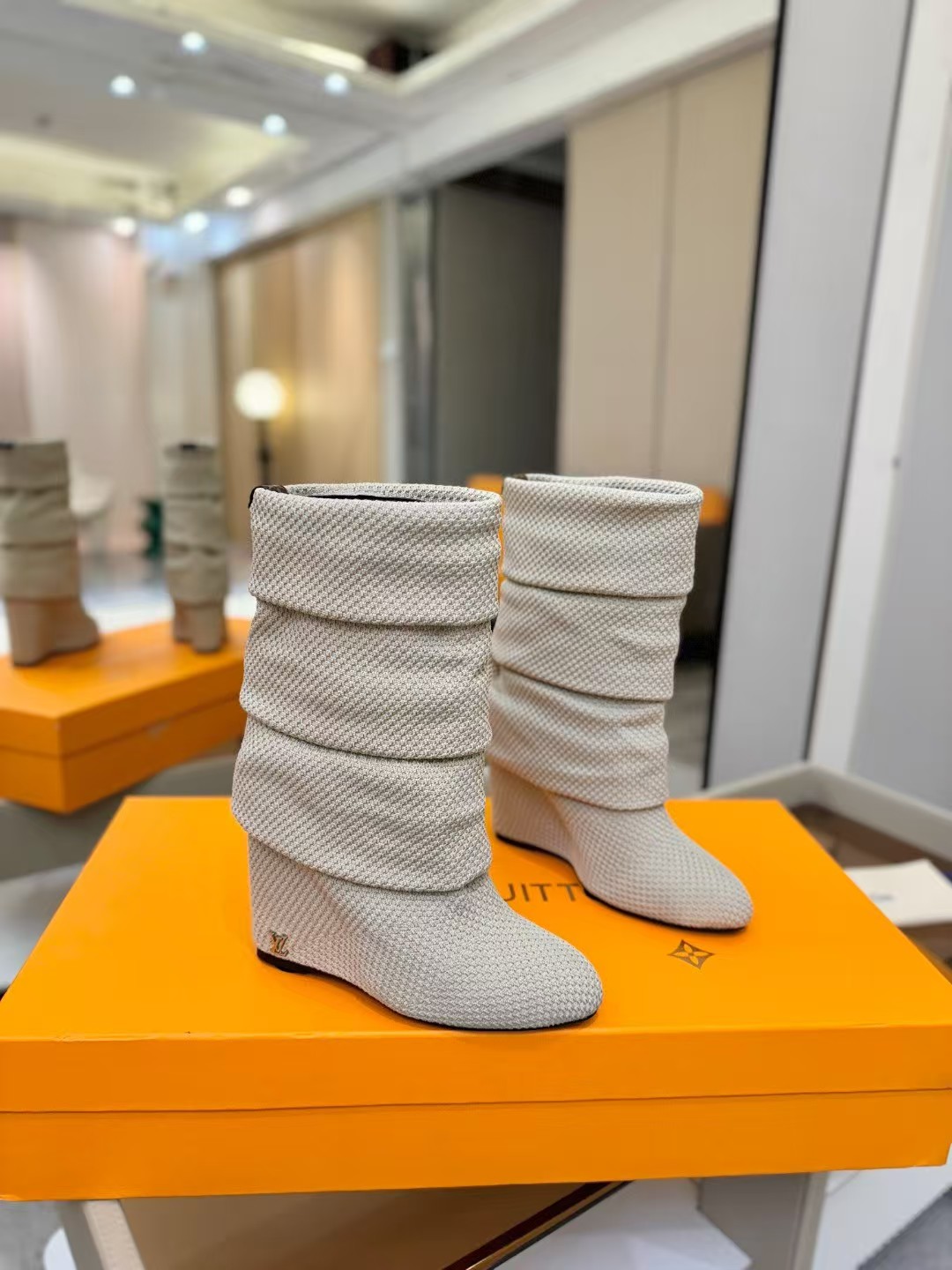 Louis Vuitton LV  Slouchy Knit Boots - KAIROO