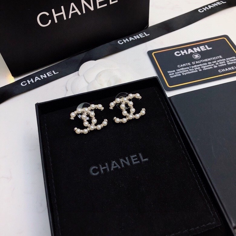 Chanel CC Crystal & Pearl-Encrusted Stud Earrings - KAIROO