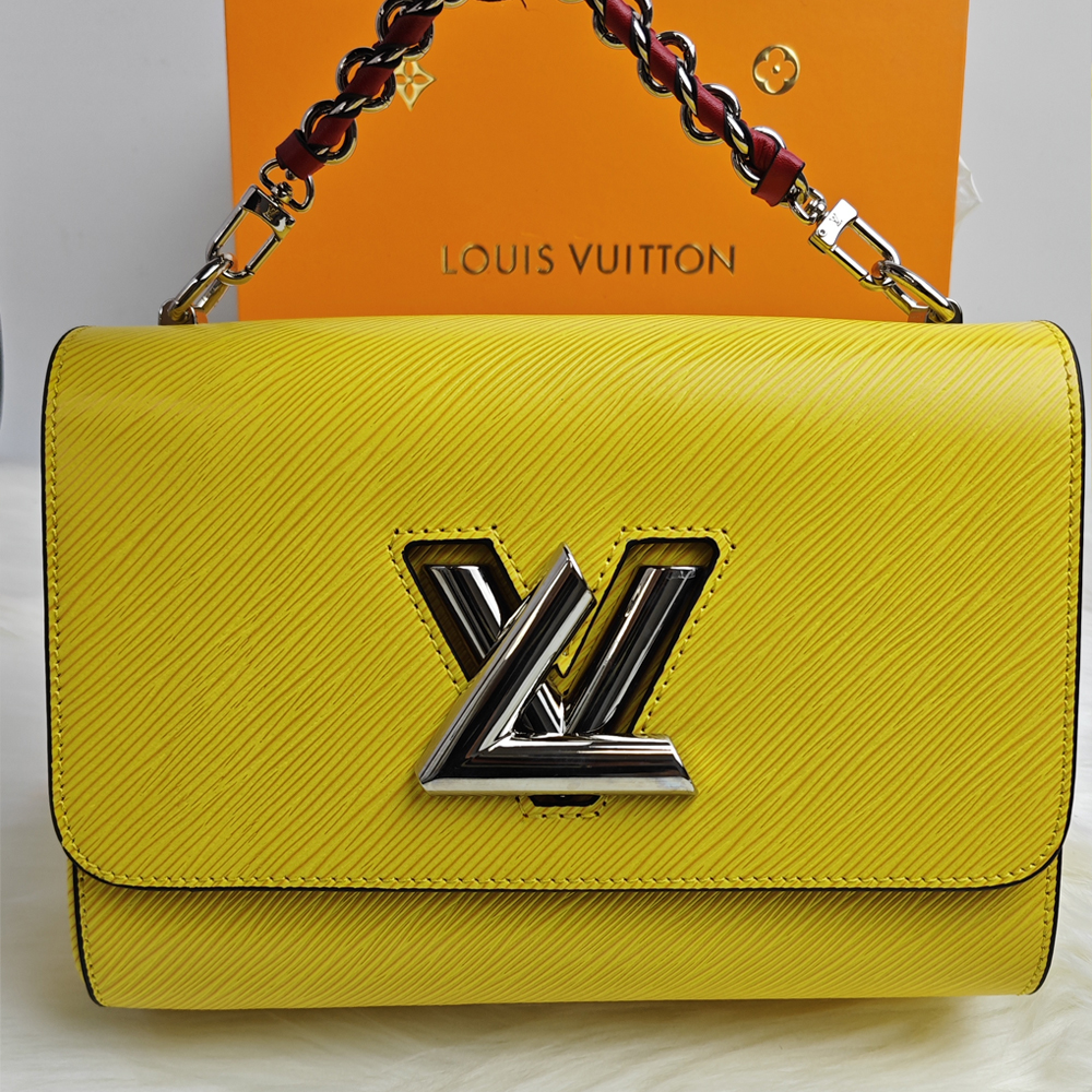 Louis Vuitton LV  Twist MM in Epi Leather - KAIROO