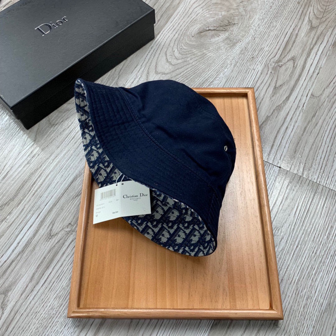 Dior Oblique Jacquard Double-Sided Narrow-Brim Bucket Hat - KAIROO