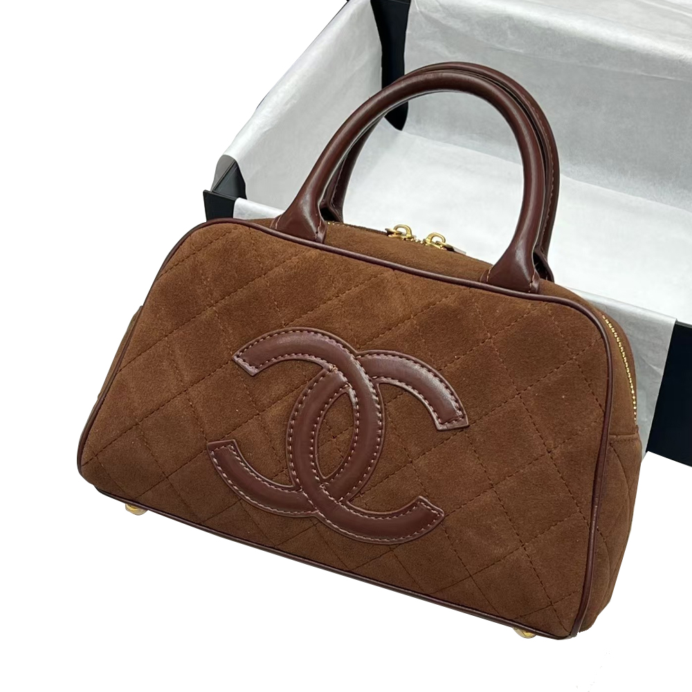 Chanel Bowling Bag in Suede Lambskin - KAIROO