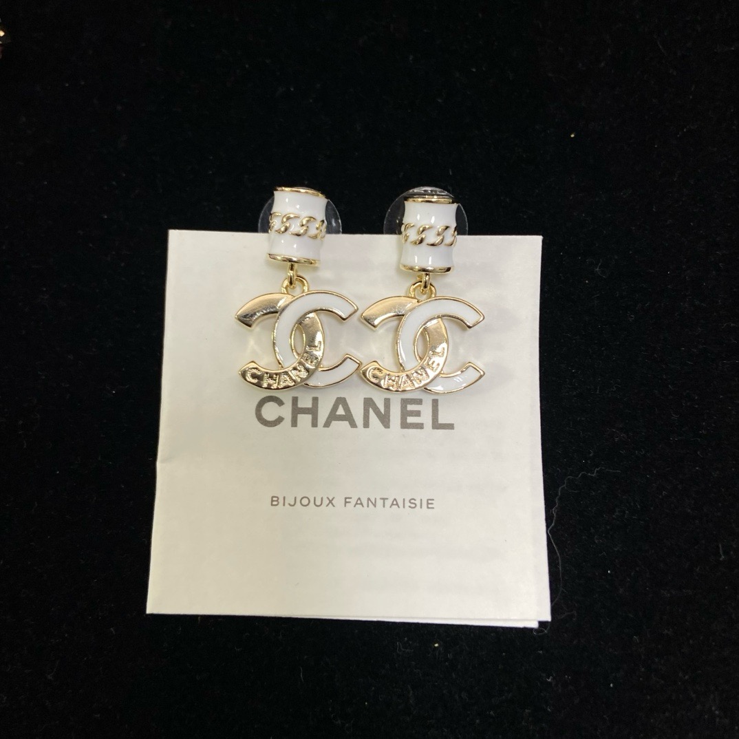 Chanel CC Enamel Drop Earrings - KAIROO