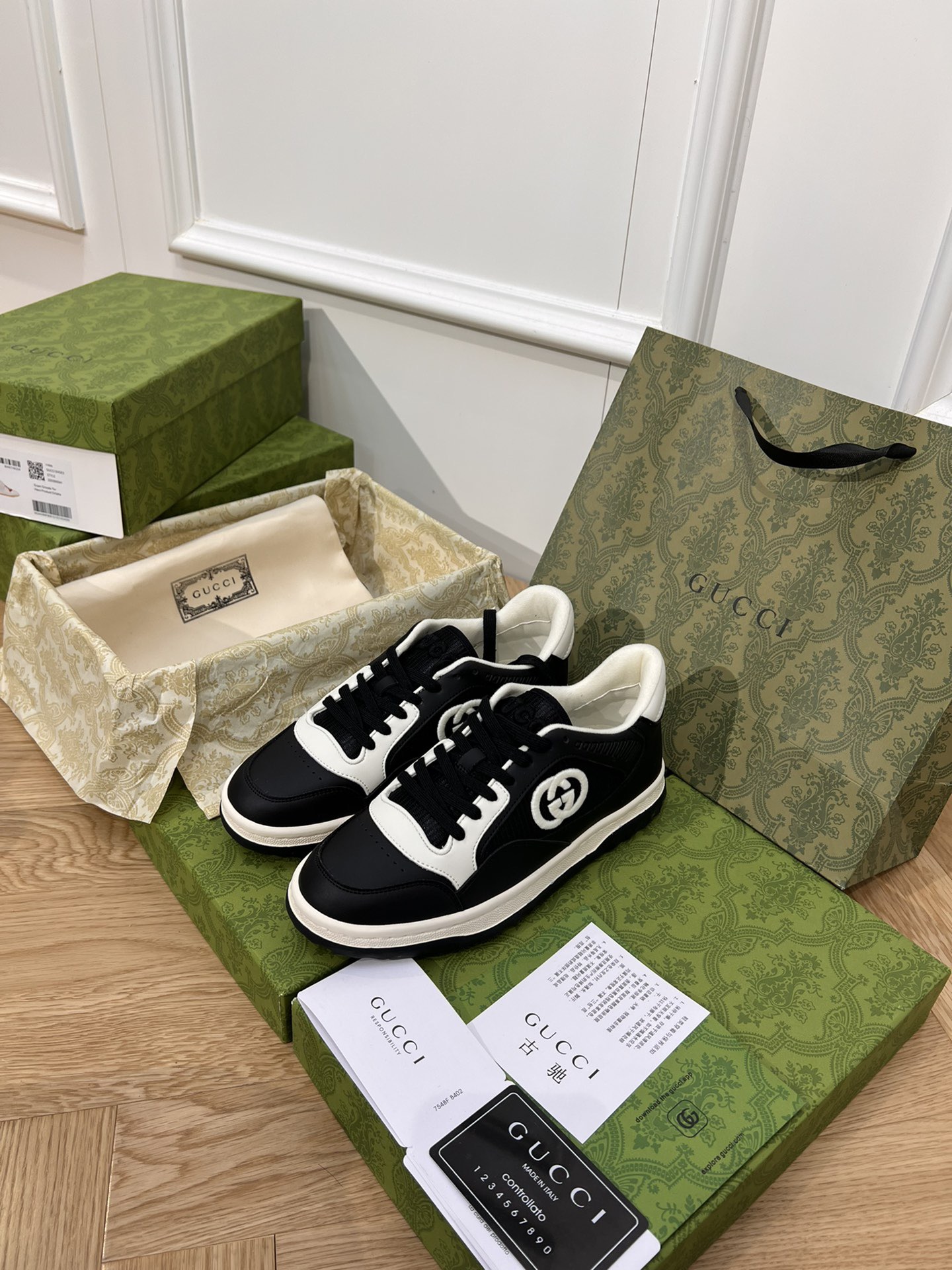 GUCCI Interlocking G Low Top Sneakers Skate Shoes - KAIROO