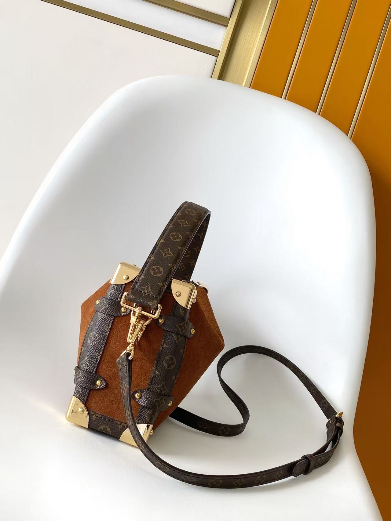 Louis Vuitton LV  Side Trunk - KAIROO