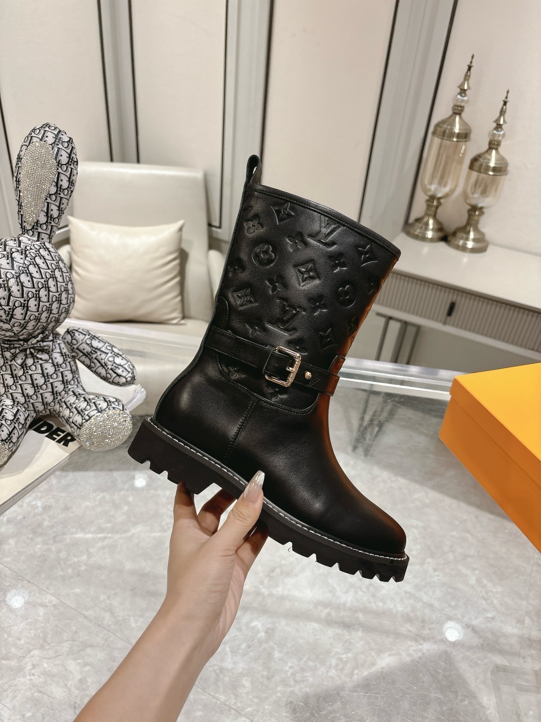 Louis Vuitton LV  Star Trail Ankle Boots - KAIROO