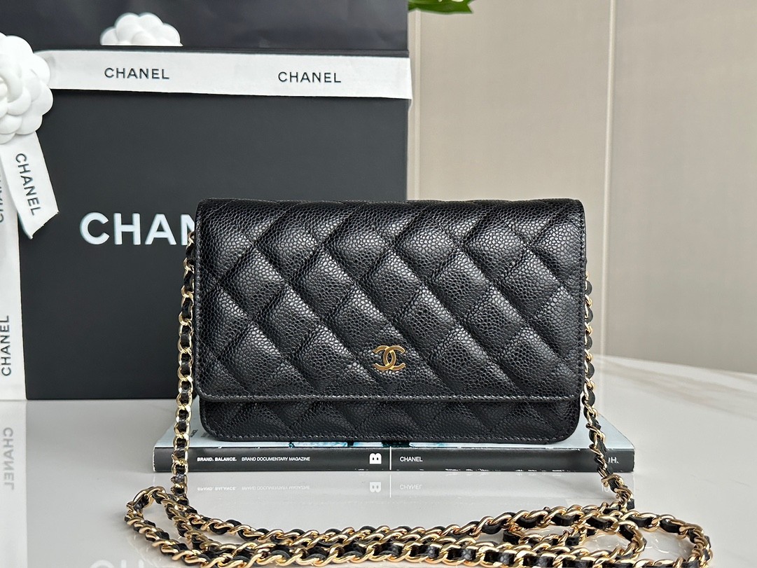 Chanel 19cm Caviar Leather Quilted Wallet on Chain - KAIROO