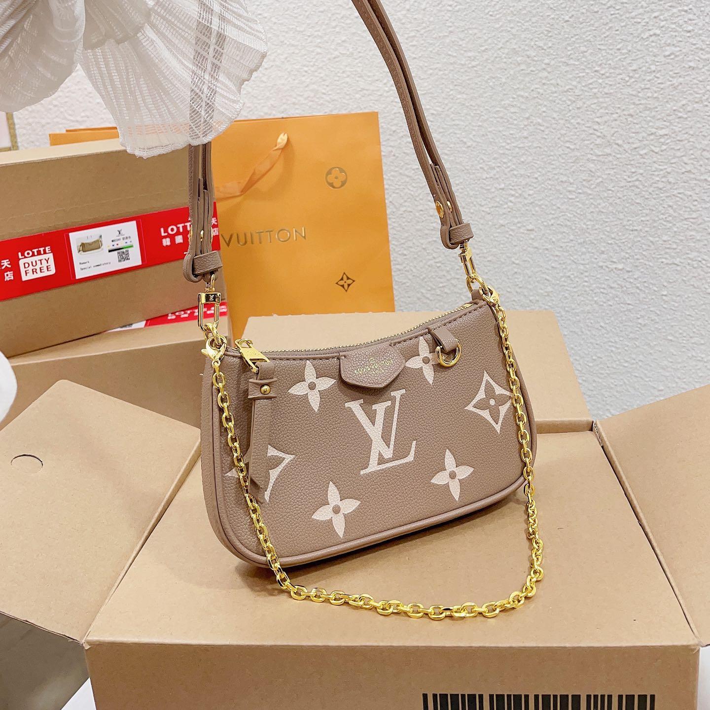Louis Vuitton LV  Mini Pochette Accessoires - KAIROO
