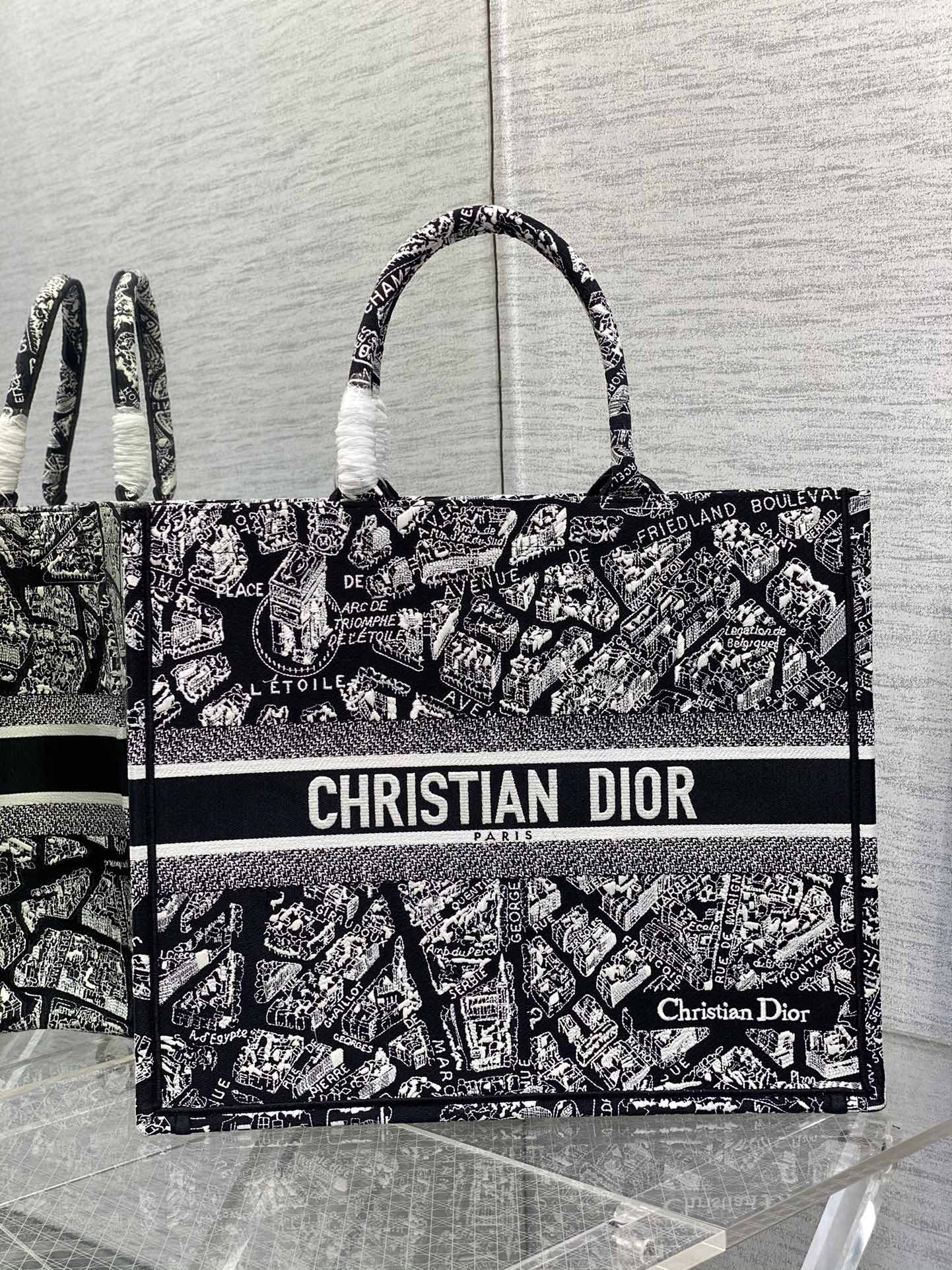 Dior Book Tote Paris Street Map Black and White Monochrome Embroidery/ Top Version - KAIROO