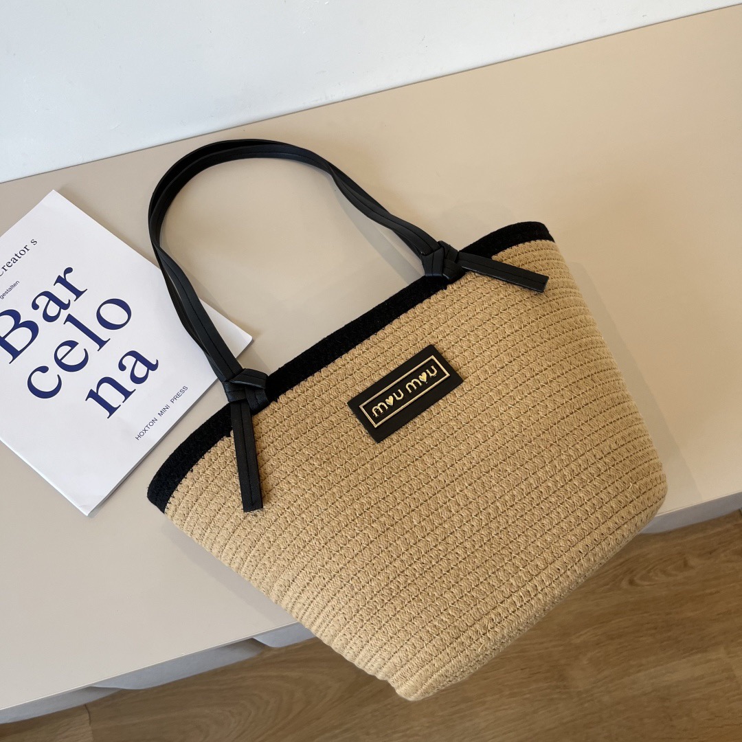 Miu Miu Trapeze Straw Logo-Patch Leather-Handle Beach Tote - KAIROO