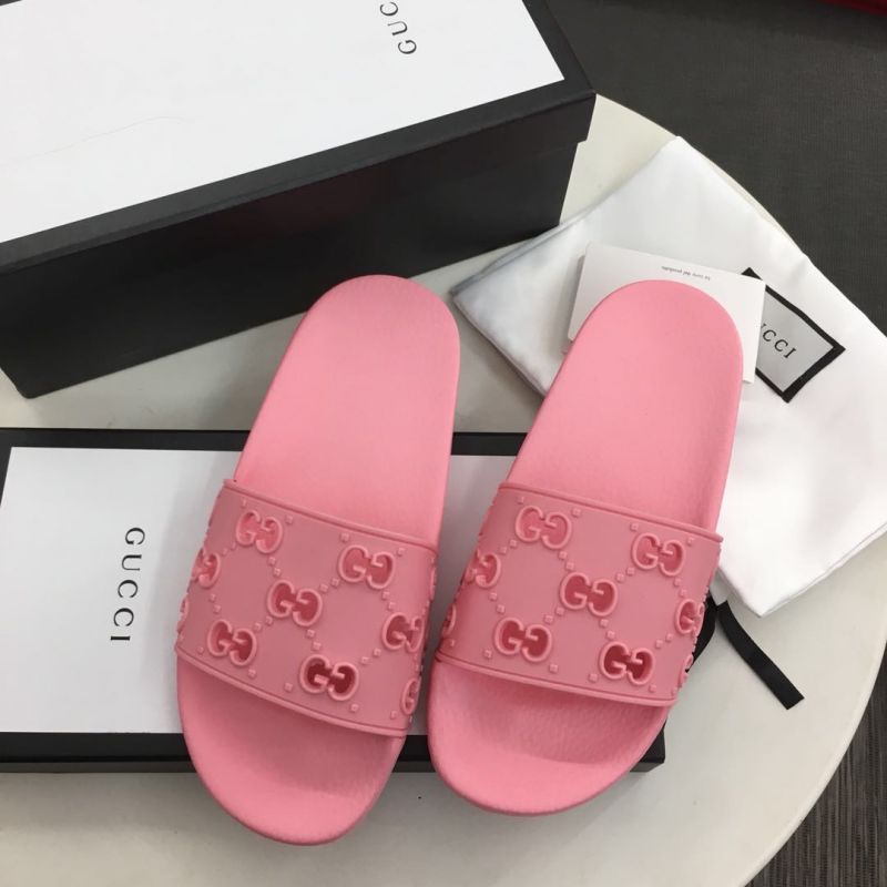 GUCCI Raised GG Embossed Logo Embossed Rubber Pool Slide Sandal - KAIROO