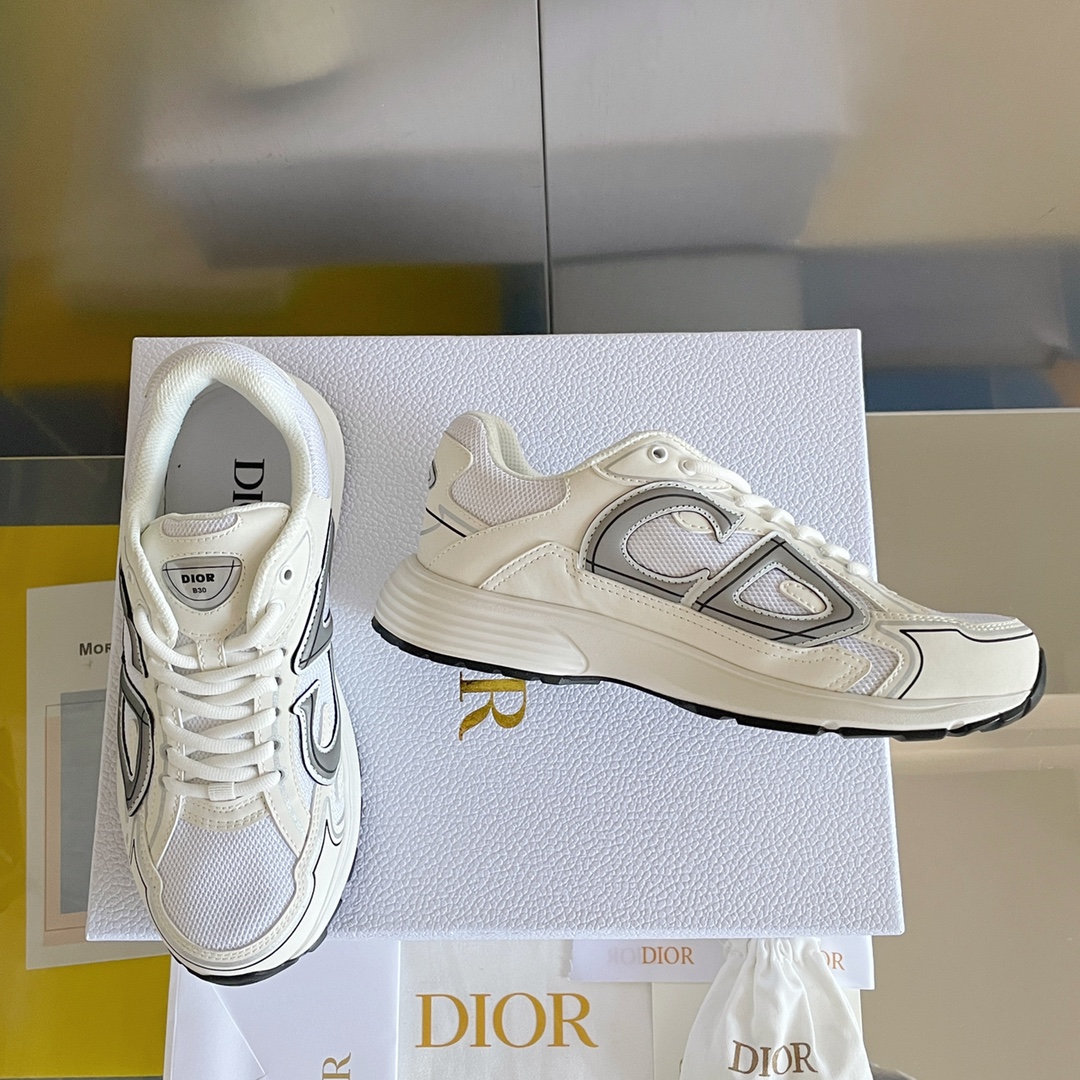 Dior B30 Mesh Breathable Reflective Runner/White  (High Quality Version) - KAIROO