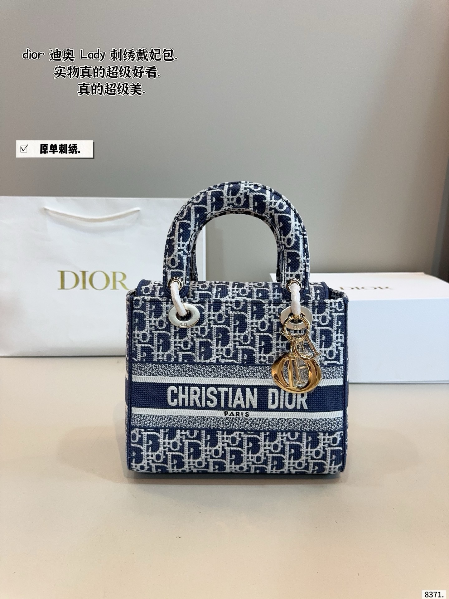 Dior Lady Dior Oblique Jacquard Embroidery Handle Bag/ Collection - KAIROO
