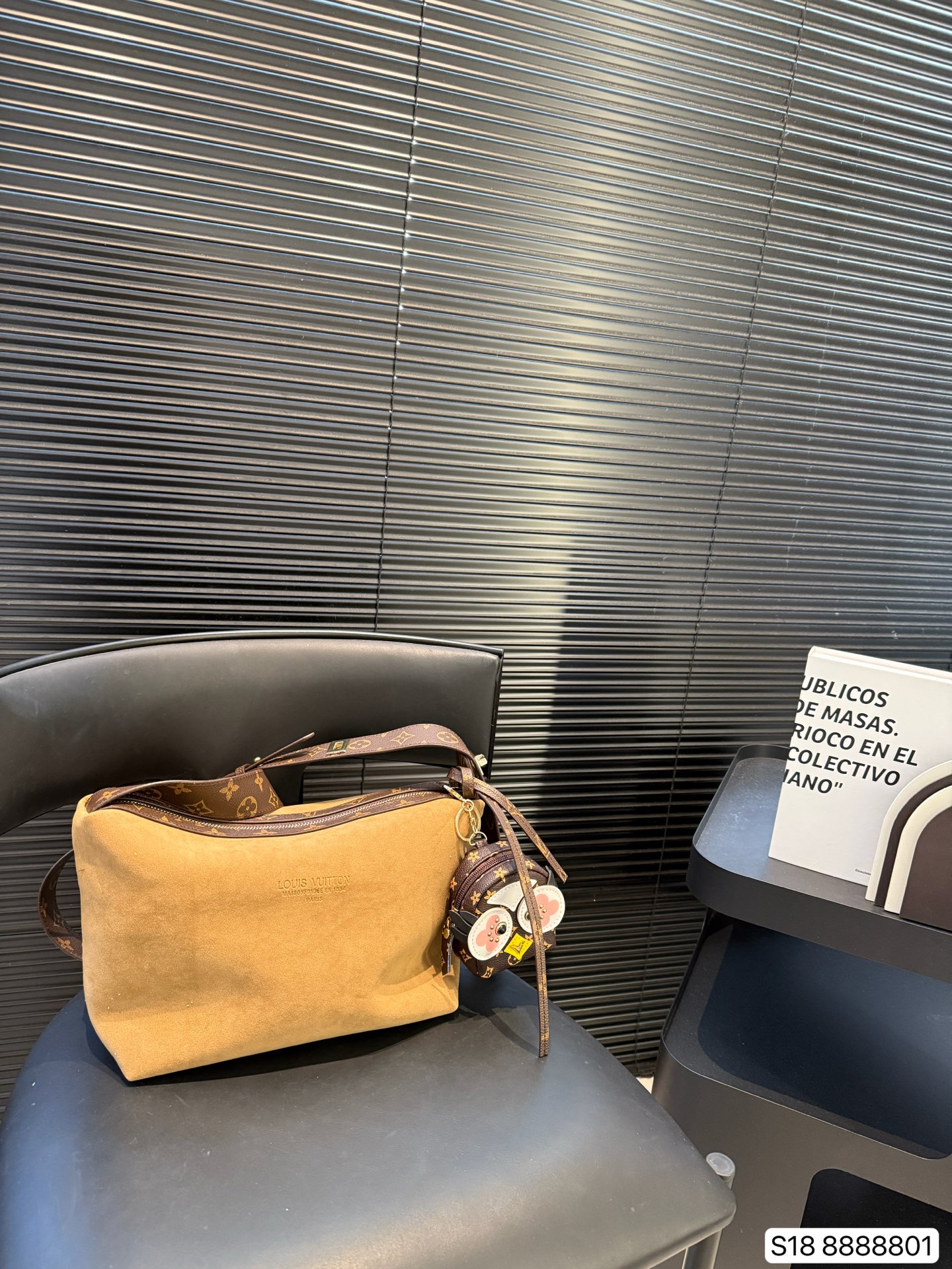 Louis Vuitton LV  Suede Hobo Bag - KAIROO