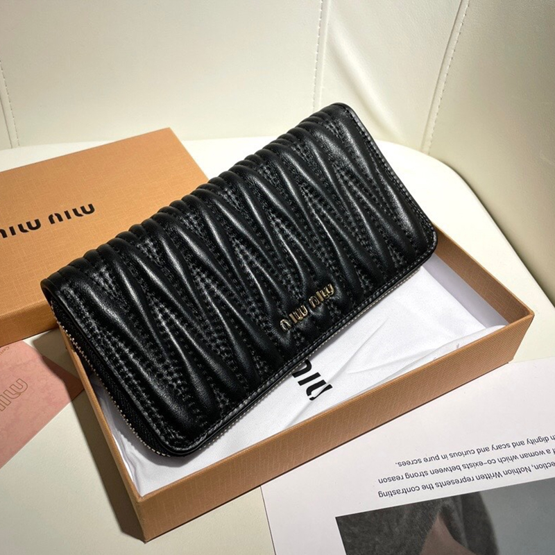 MIU MIU Matelassé 3D Ruched Leather Long Zipper Card Holders Bag - KAIROO
