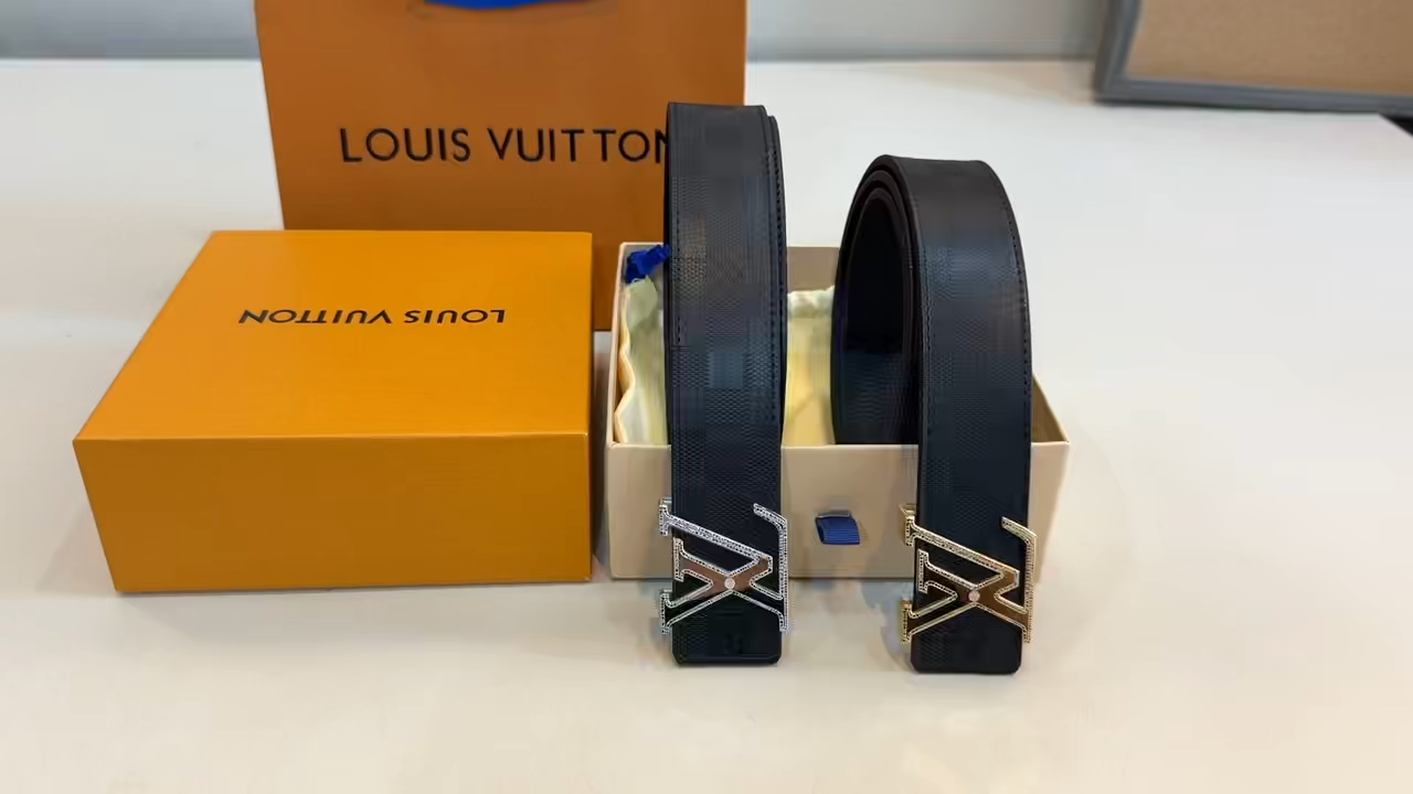Louis Vuitton LV  Monogram Eclipse LV Buckle Belt - KAIROO