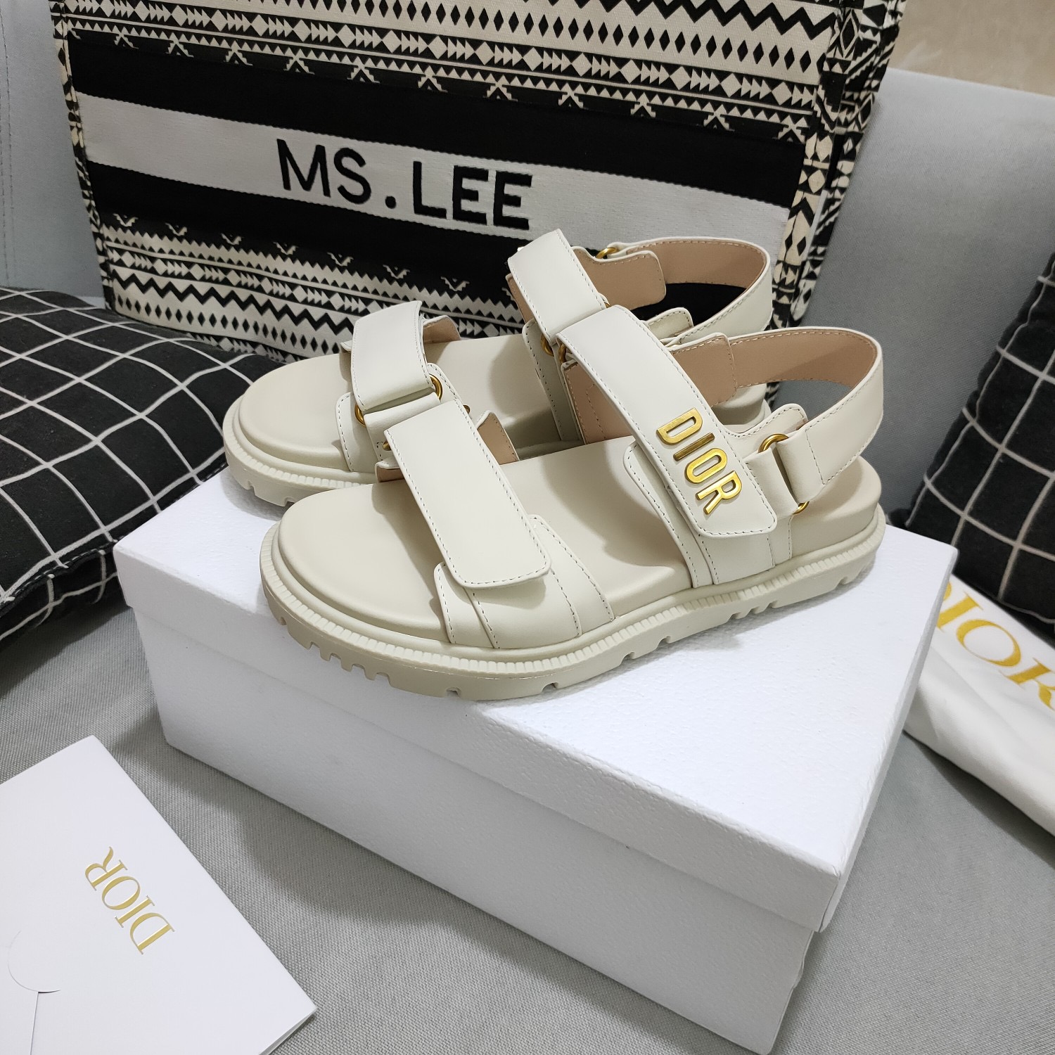 Dior Dioract Metal Logo Velcro Rubber Platform Sandals/White - KAIROO