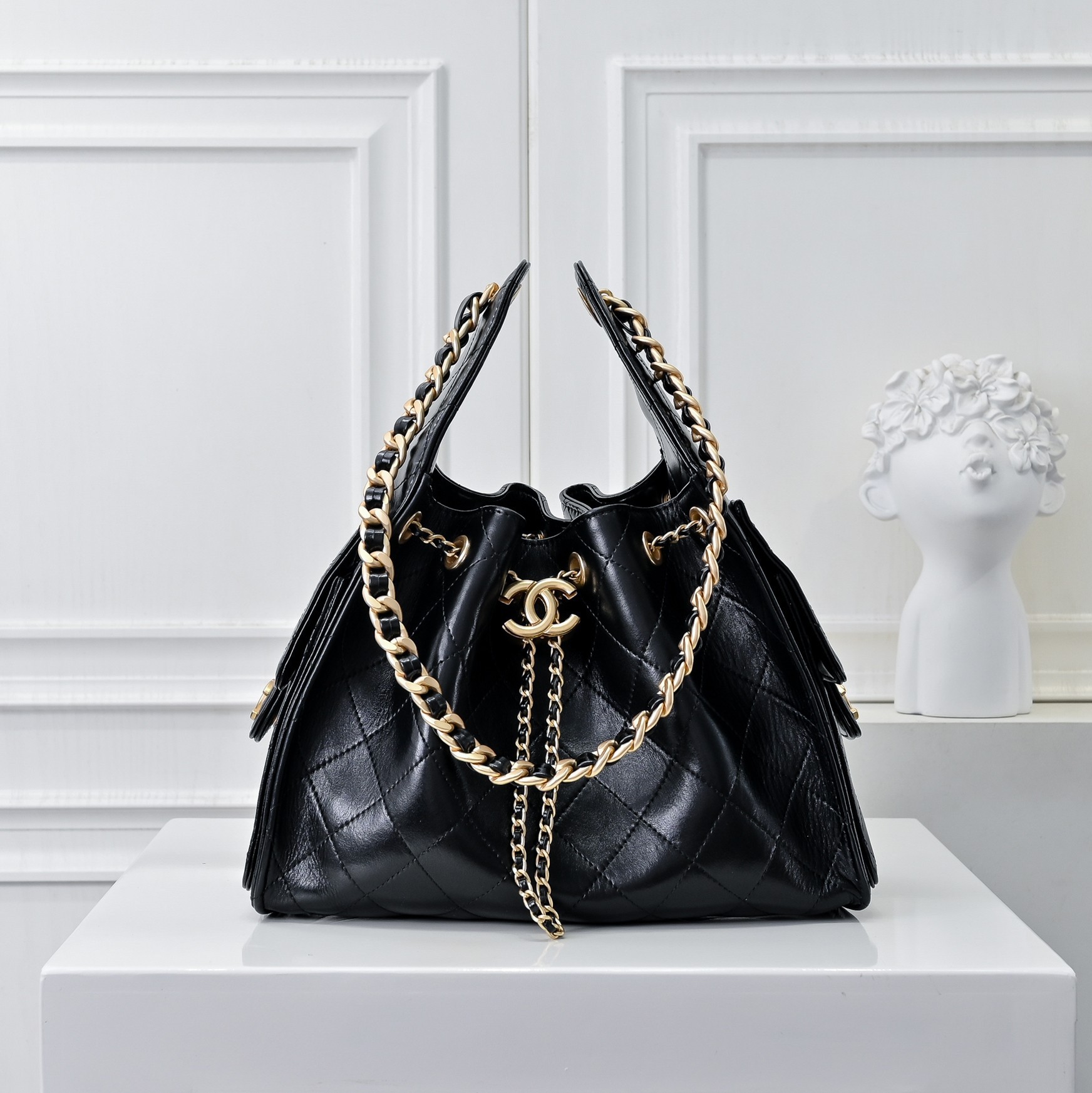Chanel 22 Large Quilted Drawstring Bucket Tote Trash Bag - KAIROO