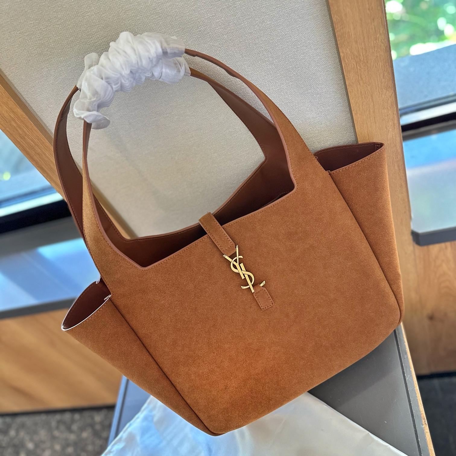 Saint Laurent LE 5 À 7 Bea Tote Bag in Suede - KAIROO