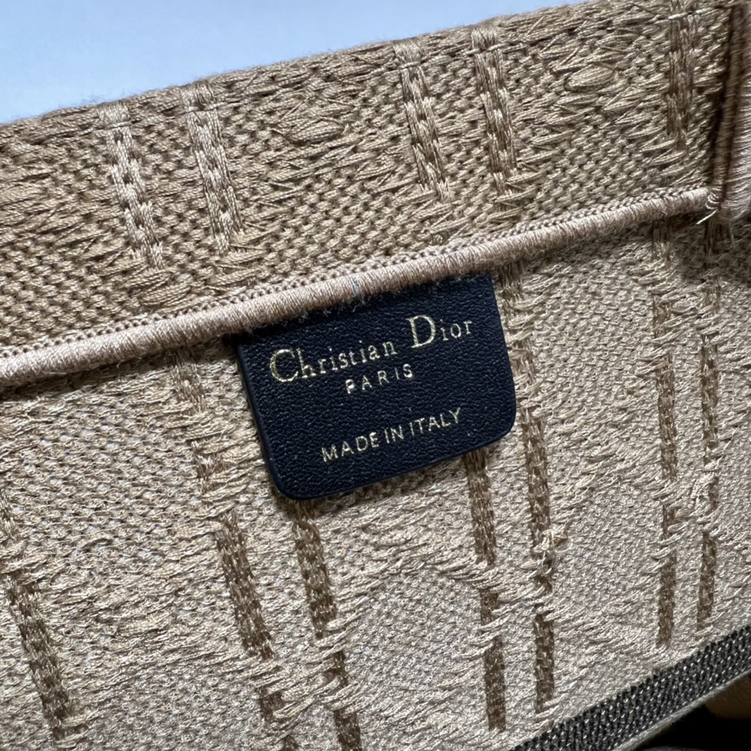 Dior Iconic Cannage Natural Raffia Woven Raffia Tote Tote Bags/Large-15A - KAIROO