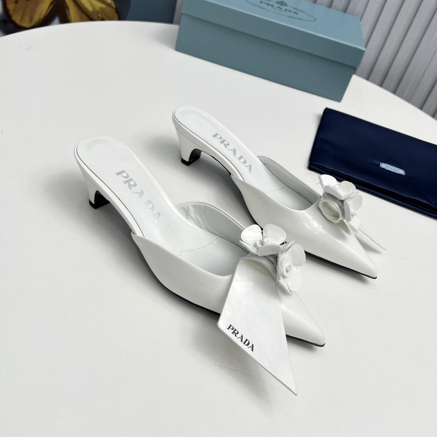 Prada Patent Leather Mules with 3D Flowers Sandals Slide - KAIROO